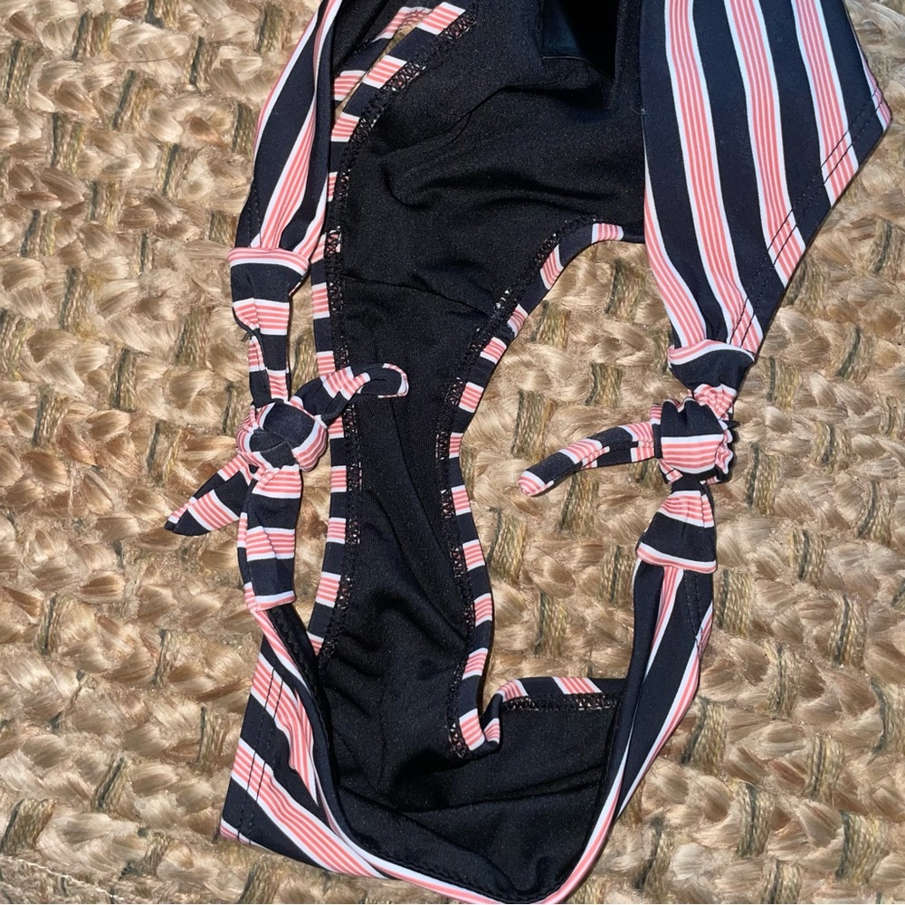TOPSHOP ❤️🔥 STRIPED BIKINI BOTTOMS - Picture 7 of 7